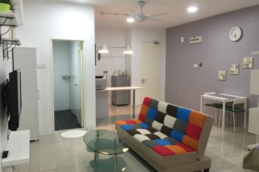 V12 Sovo (Menara Suria)