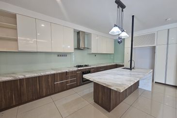 Cahaya SPK, Seksyen U9