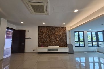 Cahaya SPK, Seksyen U9