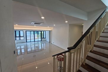 Cahaya SPK, Seksyen U9