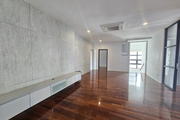 Cahaya SPK, Seksyen U9