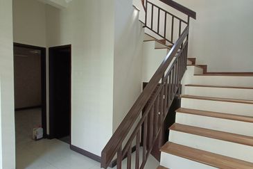 Cahaya SPK, Seksyen U9