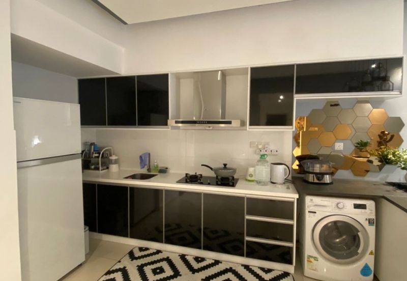 Renai Jelutong Residences