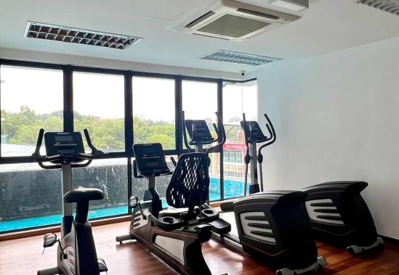 Renai Jelutong Residences