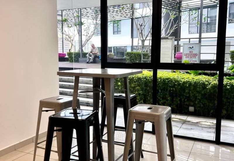 Renai Jelutong Residences