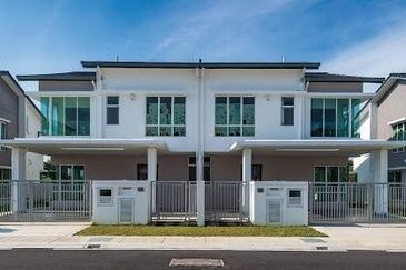 Bandar Mahkota Banting (Brooklands)