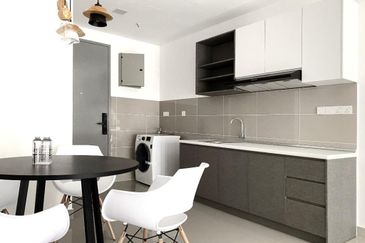 8min to MidValley 3Romm + 2 Car Park !! New Launch Cach Back 45K