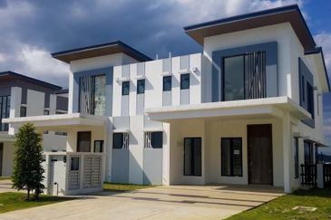 Putrajaya [ PEACEFUL SEMI-D ] Family Home In The Park 