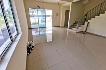 Putrajaya [SEMI-D Design+Superlink!!! ]Freehold 28x90 Double storey