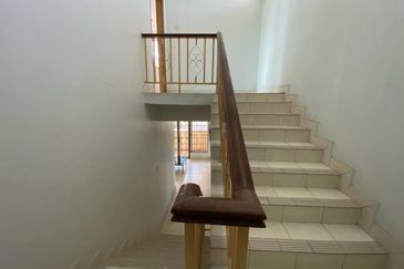 Putrajaya - Owner ugent jual !!