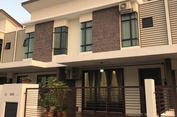 Cyberjaya - Gated & Guarded Freehold !