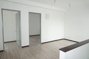 Cyberjaya - 40x80 Corner lot Besar !