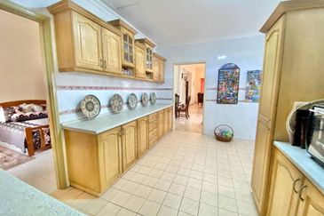 Cyberjaya -  Owner Urgent jual ! PM FAST !!!