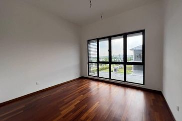 Cyberjaya - 50x100 32% Rebate + 110k Cash Back Booking Only 1K