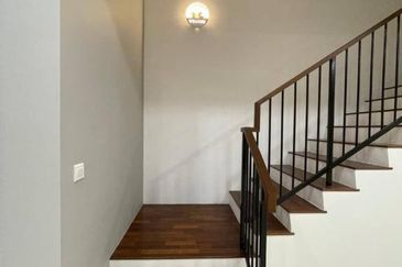 Cyberjaya - Rumah Corner yang you suka !