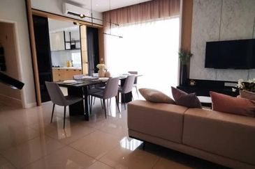 Cyberjaya - 40x80 Loan reject Corner lot !