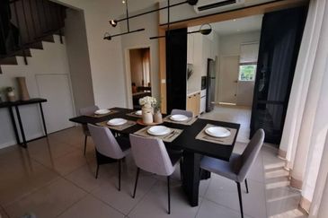 Cyberjaya - 40x80 Loan reject Corner lot !