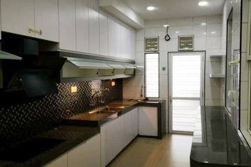 Bandar Baru Salak Tinggi