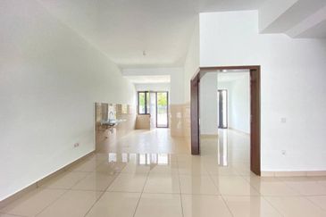 Bandar Baru Salak Tinggi