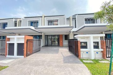 Bandar Baru Salak Tinggi