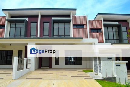 Salak Tinggi - Cash Back ! 28x90 build up 3008sqft !, Selangor, Sepang