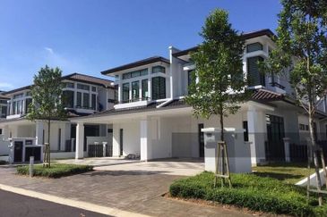 Bandar Baru Salak Tinggi