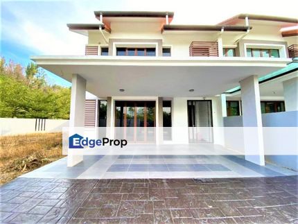 Banting- Rumah Tepi ! extraland besar !Freehold Landed Below Market Value  !, Selangor, Banting