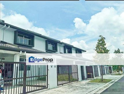 Tiara Sendayan - Rumah Besar ! Setiap Bilik boleh masuk King Size bed ! ada 5bilik !, Negeri Sembilan, Seremban