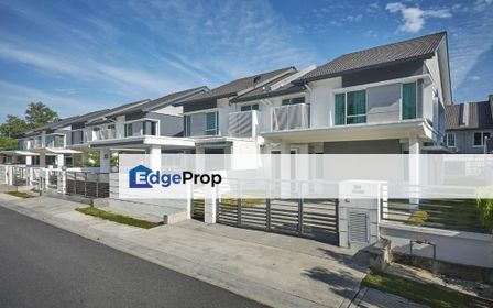 Kajang Kajang Kajang ! Freehold [ Gated & Guarded ] Full Loan**Double Storey House , Selangor, Country Heights
