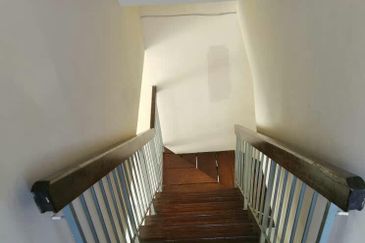 Kota Kemuning - Special Endlot with extraland 10ft Tepi! Freehold