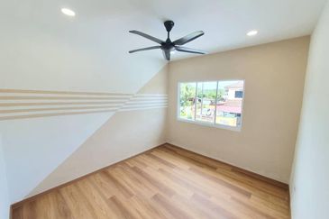 Kota Kemuning - Below Market Value ! 40x90 50% ! Corner ! Fast ! 