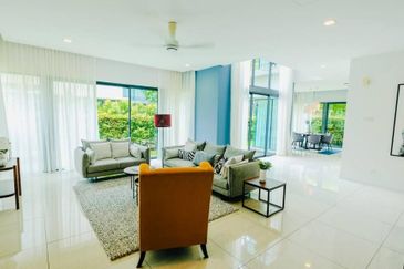 Bukit Jalil - Landed Landed Landed Freehold Freehold !