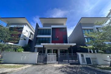 MANTIN MANTIN MANTIN ! Freehold