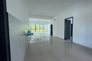 MANTIN MANTIN MANTIN ! Freehold