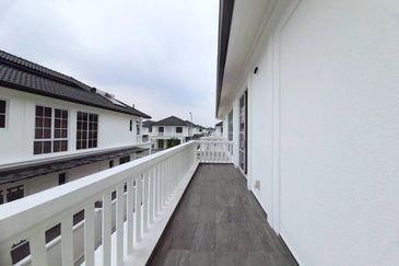 MANTIN - Zero Downpayment Free All Legal Fees+MOT *Only Rm1,000*