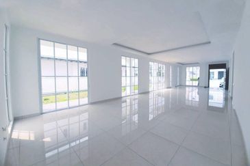 MANTIN - Zero Downpayment Free All Legal Fees+MOT *Only Rm1,000*