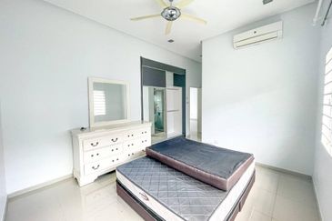 MANTIN - 5Bilik5Tandas <Projek Rumah Mampu Milik > Hanya 3Unit Sahaja