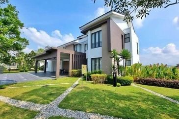 MANTIN - Below Market Value 47% ! Who fast Who Get!