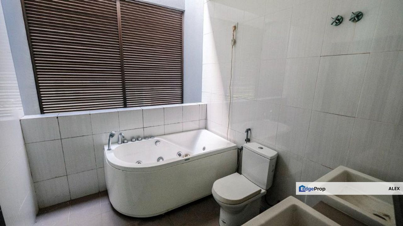 0%Down Payment! Double Storey 26x85 Free HOC, Negeri Sembilan, Nilai