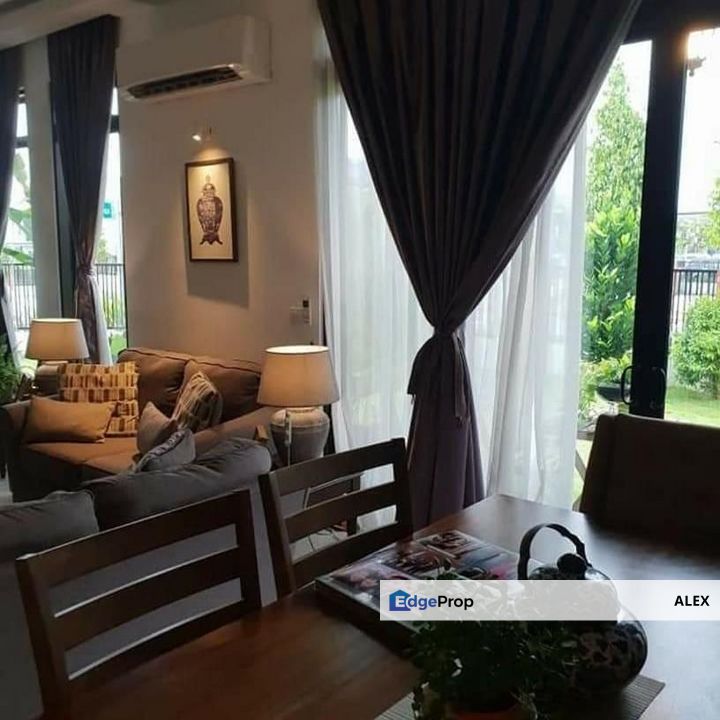 0%Down Payment! Double Storey 26x85 Free HOC, Negeri Sembilan, Nilai