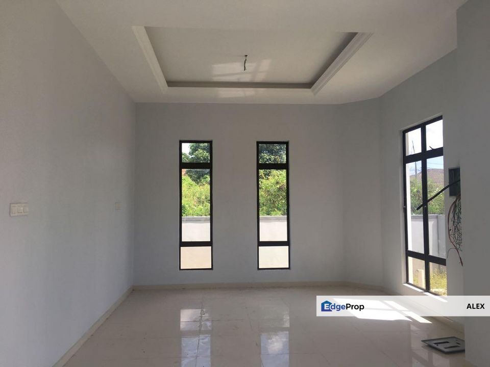 0%Down Payment! Double Storey 40x100 Free HOC, Negeri Sembilan, Seremban