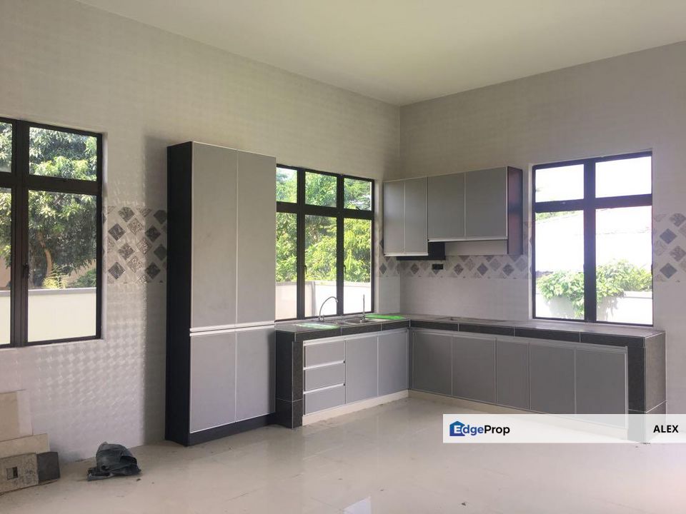 0%Down Payment! Double Storey 40x100 Free HOC, Negeri Sembilan, Seremban