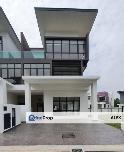 Nilai [Bumi Lot] Bulanan Bayar RM1.7K Freehold, Negeri Sembilan, Nilai