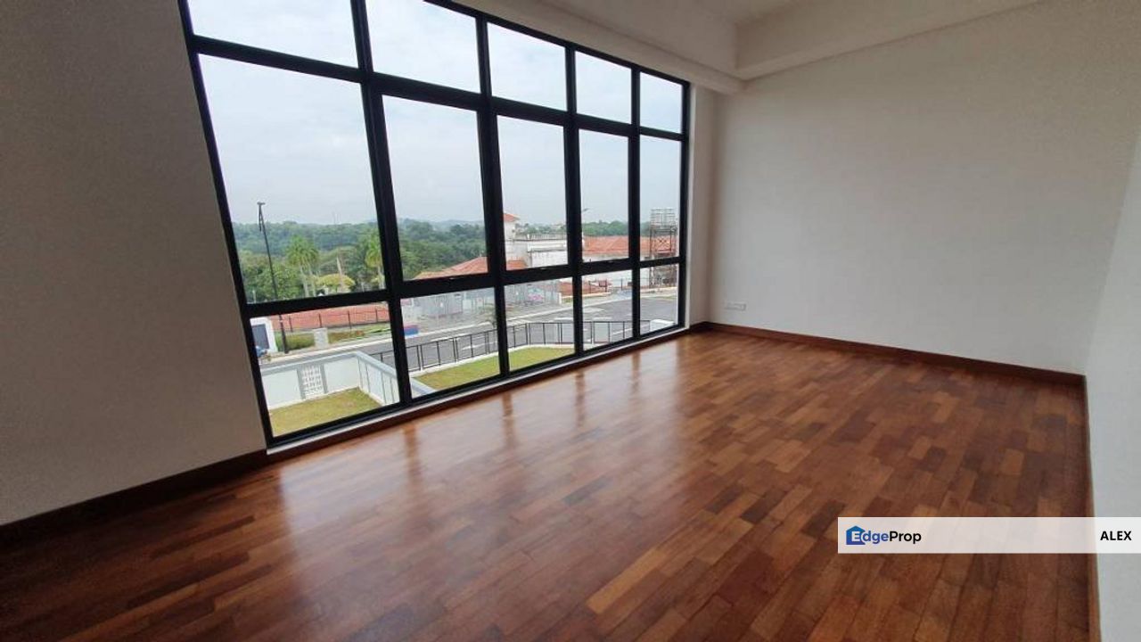 Nilai [Bumi Lot] Bulanan Bayar RM1.7K Freehold, Negeri Sembilan, Nilai