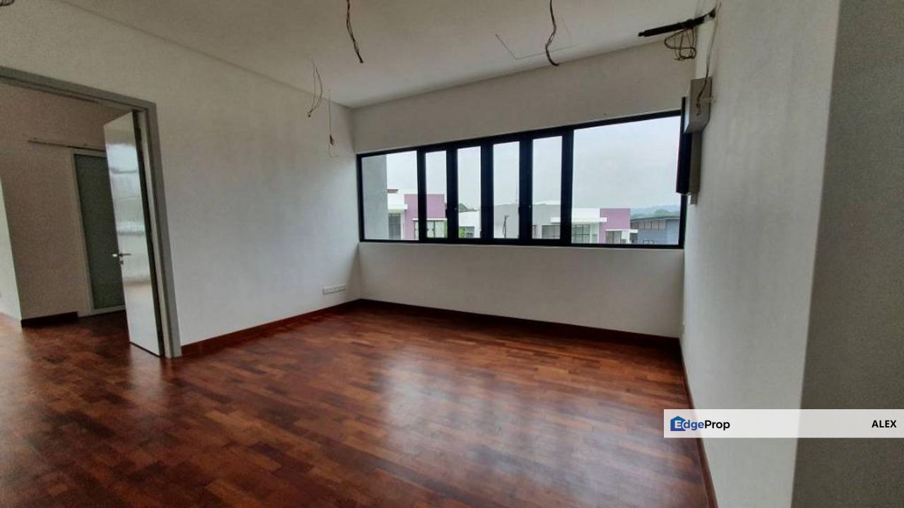 LOT Corner 38x65, FREEHOLD, Individual title, 0 Downpayment, Negeri Sembilan, Nilai