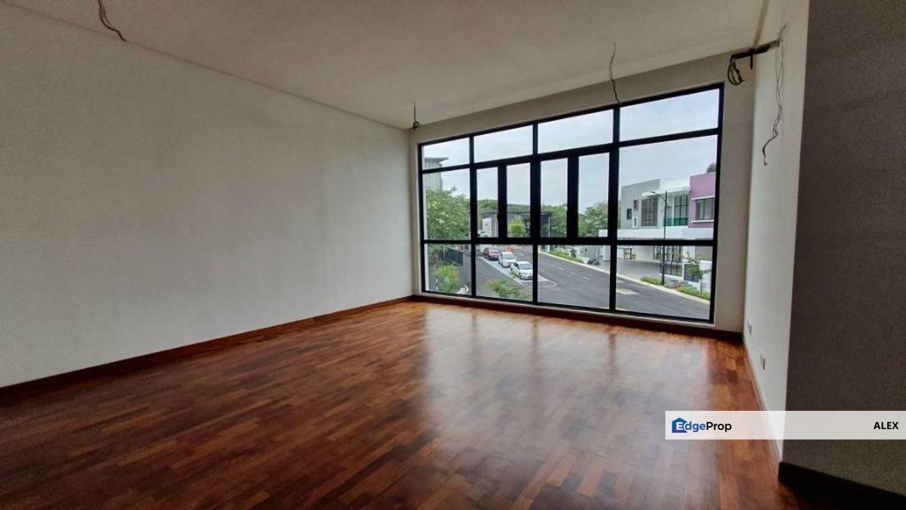 LOT Corner 38x65, FREEHOLD, Individual title, 0 Downpayment, Negeri Sembilan, Nilai