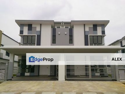 Nilai [Bumi Lot] Bulanan Bayar RM1.8K Freehold, Negeri Sembilan, Nilai