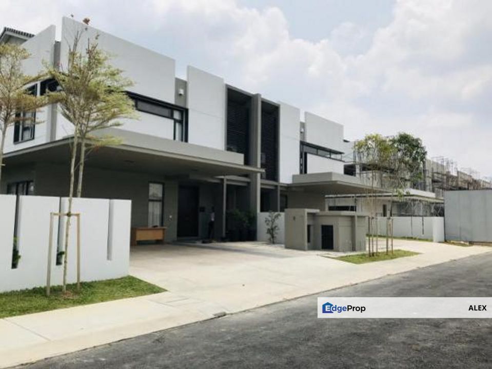 Monthly Only RM1.9K!！Freehold 27x80Full Loan, Negeri Sembilan, Labu