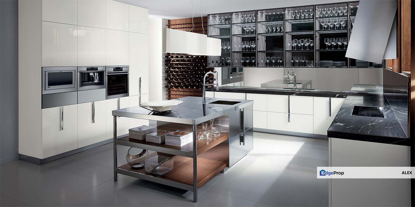 Monthly Only RM1.9K!！Freehold 27x80Full Loan, Selangor, Sepang