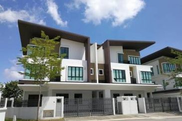 S2 HEIGHTS(SEREMBAN 2)